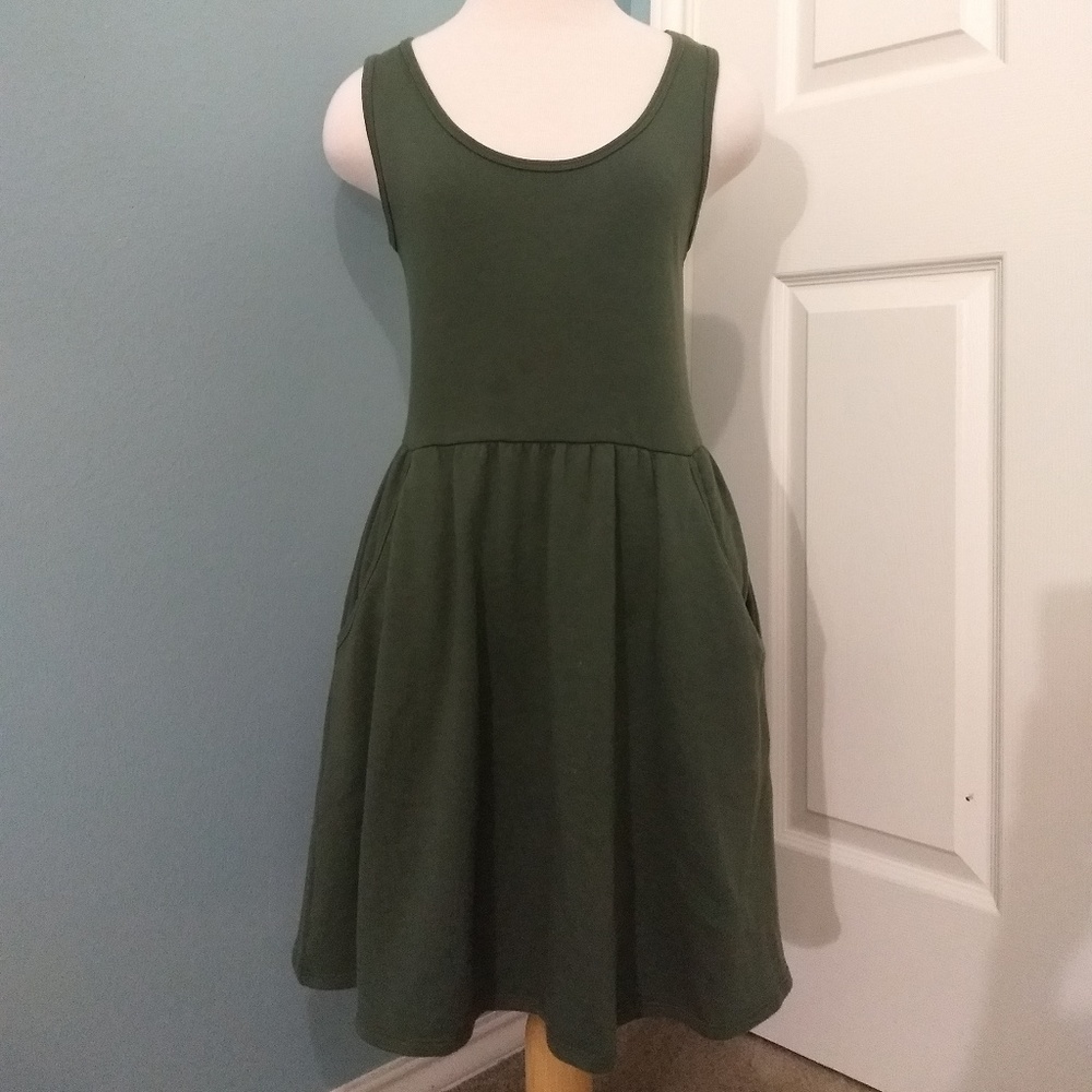 Army Green Pocket Dress( negotiable)